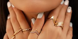 مدل انگشتر طلا شیک و جدید زنانه + انگشتر طلا ظریف بدون نگین