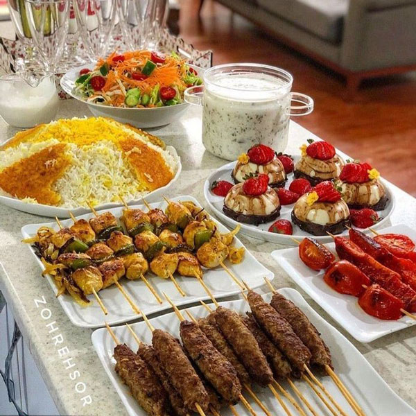 تزیین میز شام با شمع تزیین میز شام مهمانی عکس میز شام لاکچری چیدمان میز شام مهمانی میز شام ساده و شیک تزیین میز شام دونفره تزیین میز شام لاکچری