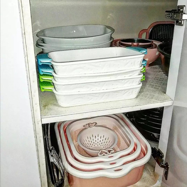 چیدمان قابلمه در کابینت چیدمان حبوبات در کابینت چیدمان لیوان در کابینت چیدمان کابینت زیر گاز چیدمان کابینت زیر سینک ظرفشویی چیدمان آشپزخانه مرتب چیدمان کشو کابینت بهترین چیدمان وسایل داخل کابینت