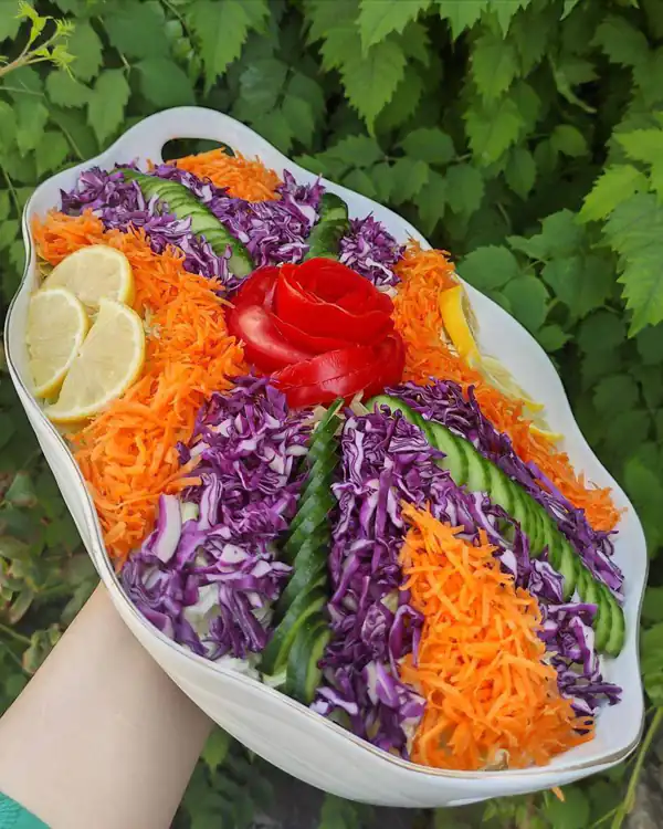 تزیین سالاد فصل مجلسی