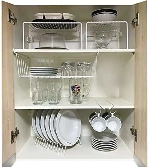 مرتب چیدن داخل کابینت
