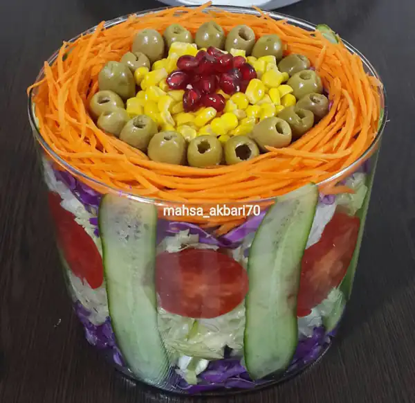 تزیین سالاد دونفره