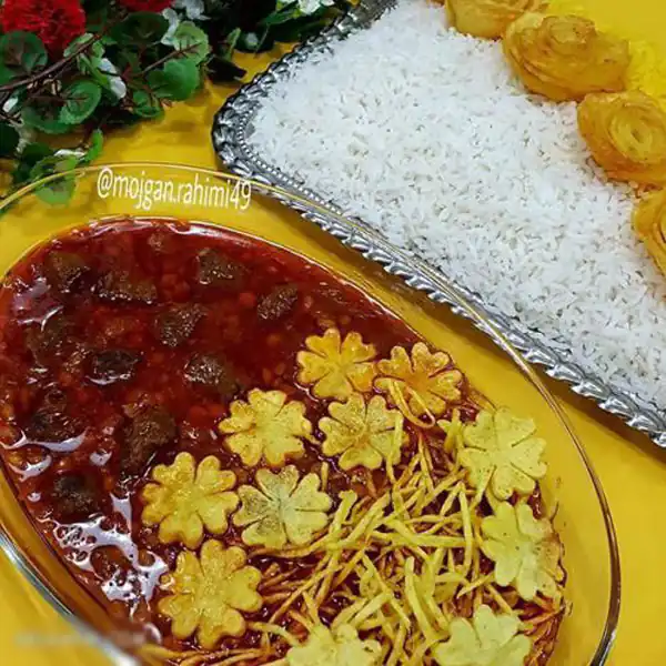 تزیین خورش قیمه با برنج