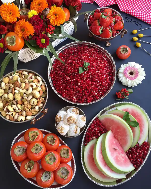 جدیدترین تزیین میز شب یلدا