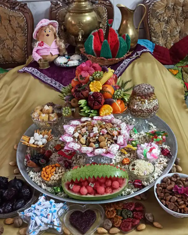 ایده شب یلدا ساده