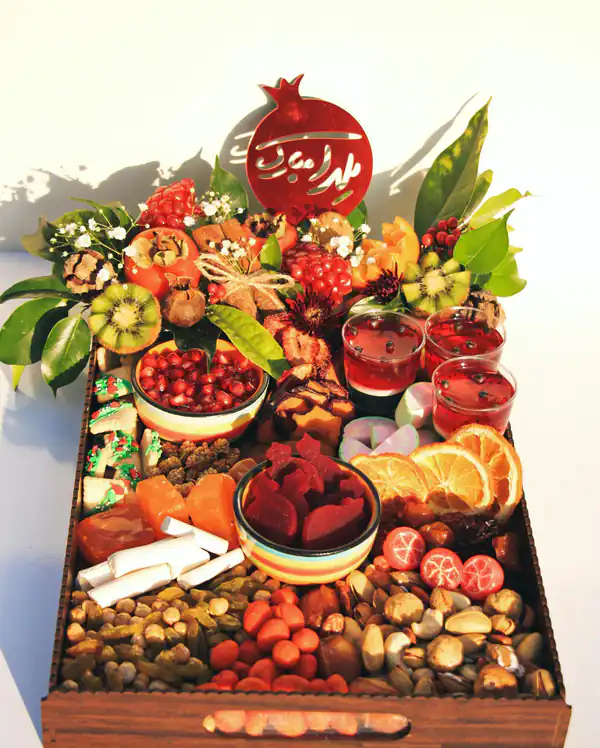 جدیدترین تزیین شب یلدا برای عروس